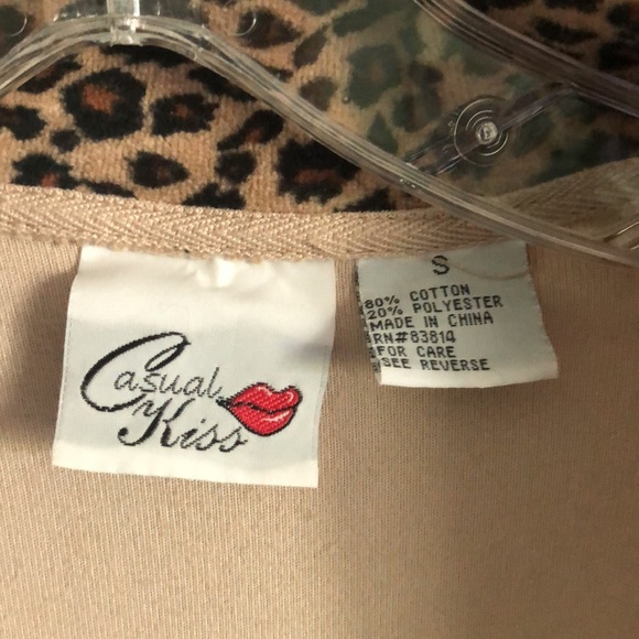 Velor cheetah sweatsuit from 1980s - Picture 2 of 7